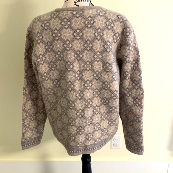 *Host Pick* Cottagecore Nordic Design Wool Grandma Cardigan SZ L EUC - Picture 5 of 10